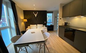 Apartment End